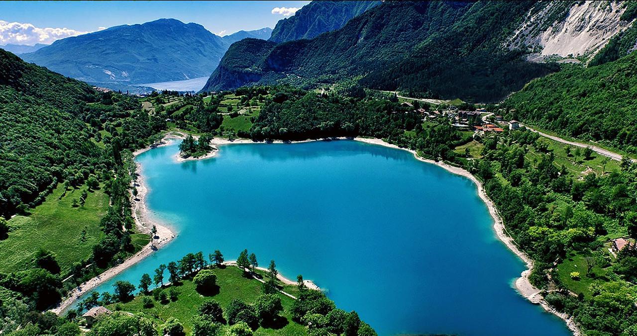 Villa Paradiso Parolari Tenno Eksteriør billede